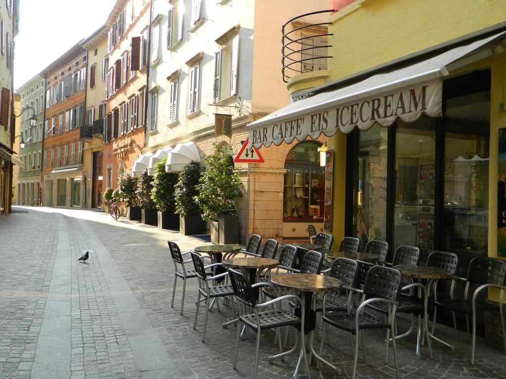 Vecchia Riva Aparthotel Exterior photo